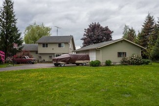 3359 Clearbrook Rd, Sumas, WA 98295