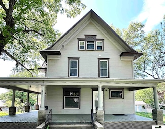 421 S 28th St, Lincoln, NE 68510