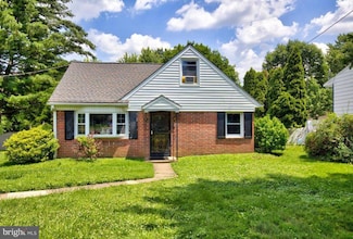 717 N Hills Ave, Glenside, PA 19038