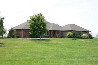 2433 Can Ada Rd, Melba, ID 83641