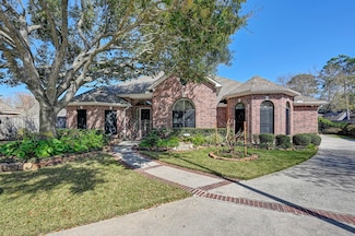 6603 Barrington Green, Houston, TX 77069