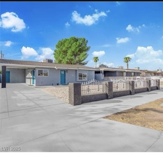525 Wyatt Ave, Las Vegas, NV 89106