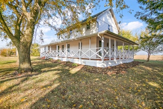 2773 N 900 East Rd, Ashkum, IL 60911