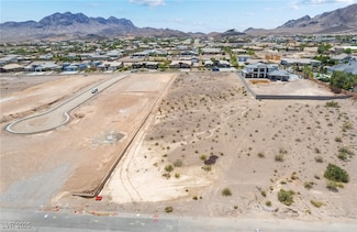 467 Mission Dr, Henderson, NV 89002