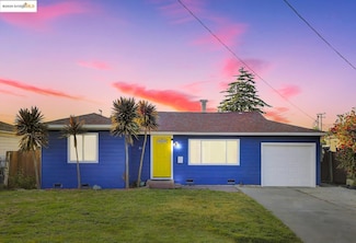 215 Isleton Ave, Oakland, CA 94603