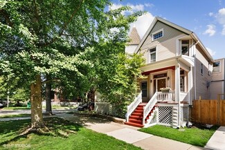 2134 W Leland Ave, Chicago, IL 60625