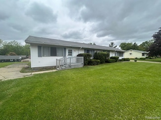 5272 Van Winkle St Unit 5270, Brighton, MI 48116