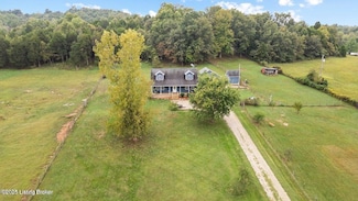 326 Paul Farm Ln, Custer, KY 40115