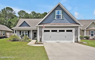 235 Chambers St, Winnabow, NC 28479