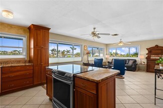48 Fairview Blvd, Fort Myers Beach, FL 33931