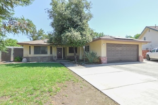 1325 Griffith Ave, Clovis, CA 93612