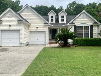 2556 Palmetto Hall Blvd, Mount Pleasant, SC 29466