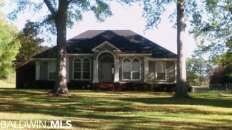 10420 Reva Rd N, Chunchula, AL 36521