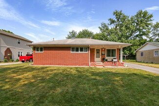 1349 S Illinois St, Hobart, IN 46342