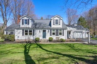 56 Warren St, Westborough, MA 01581
