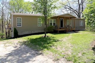 5510 Jo Mar Dr, High Ridge, MO 63049