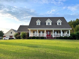 525 Hillview Cir, Sulligent, AL 35586