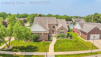 15980 Monterey St, Southgate, MI 48195