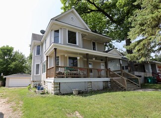 520 Oneida St, Joliet, IL 60435