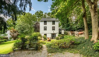 1405 Clayton Rd, West Chester, PA 19382