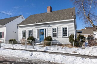 30 Green St, Biddeford, ME 04005
