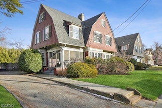 907 Hillside Ave, Plainfield, NJ 07060