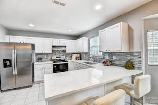 4403 Mariannes Ridge Rd, Charlotte, NC 28273