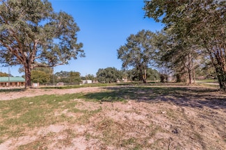 805 W 1st St, Groveton, TX 75845