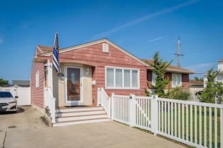 516 N Oxford Ave, Ventnor City, NJ 08406