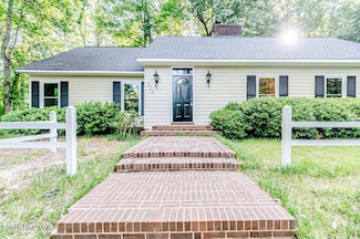 828 Chatham Rd, Rockingham, NC 28379