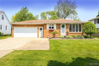 152 Forest Hill Dr, Buffalo, NY 14221