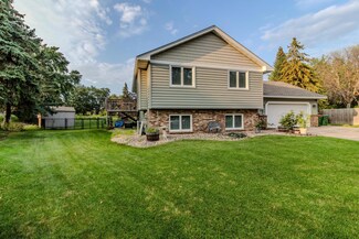 13239 Quinn St NW, Coon Rapids, MN 55448
