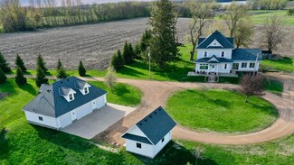 15842 340th St, Montgomery, MN 56069