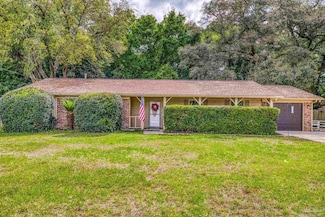 5225 Westwind Cir, Pensacola, FL 32526