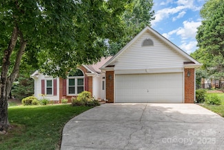 137 Citation Dr, Mooresville, NC 28117
