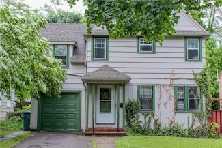92 Arvine Heights, Rochester, NY 14611