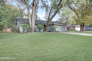 6143 Sundew Ct, Jacksonville, FL 32244