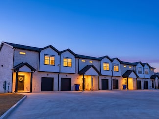 1174 Meadowhill Ln Unit C, Clarksville, TN 37043