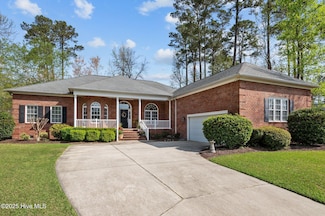 105 Neuse Dr, Chocowinity, NC 27817
