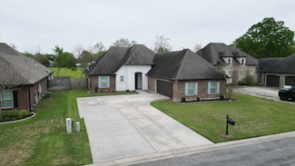 13238 Babin Estates Dr, Gonzales, LA 70737
