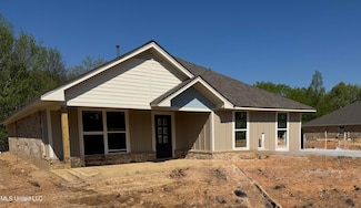 4251 Olivia Cir W, Olive Branch, MS 38654