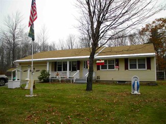 8 Peace Dr, Jaffrey, NH 03452