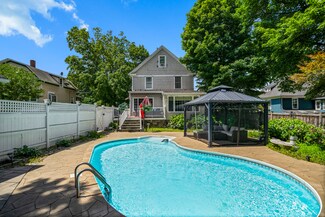 38 Wooster Heights, Danbury, CT 06810