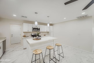 7601 N 40th Dr, Phoenix, AZ 85051