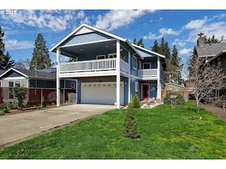 9907 SE Amherst St, Clackamas, OR 97015