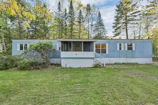 35 Chapparel Dr, Londonderry, NH 03053