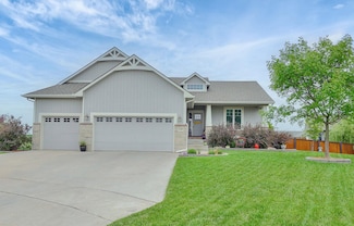 1240 N Countrywalk Ct, Rose Hill, KS 67133
