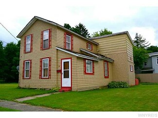 78 Summit St, Salamanca, NY 14779
