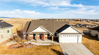 750 N Ridge Way, Buffalo, WY 82834