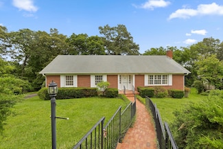 1013 N Rivermont Place, Chattanooga, TN 37415